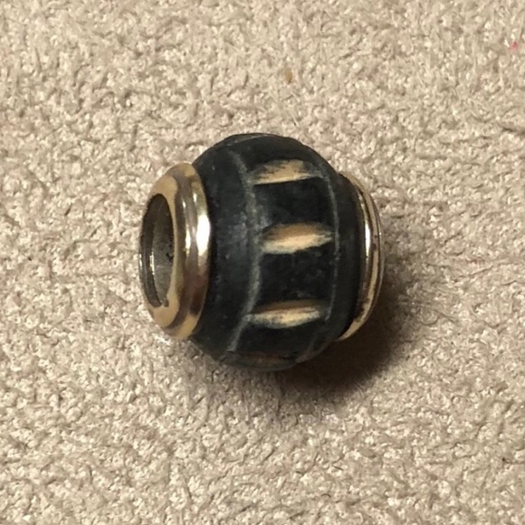 🆕 Brighton African Tutsi bead Brown wood with horizontal slashed lines Retired - Picture 1 of 7